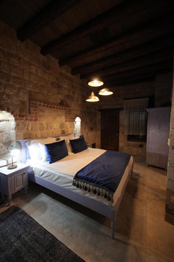 Uerguep Cave Suites エクステリア 写真