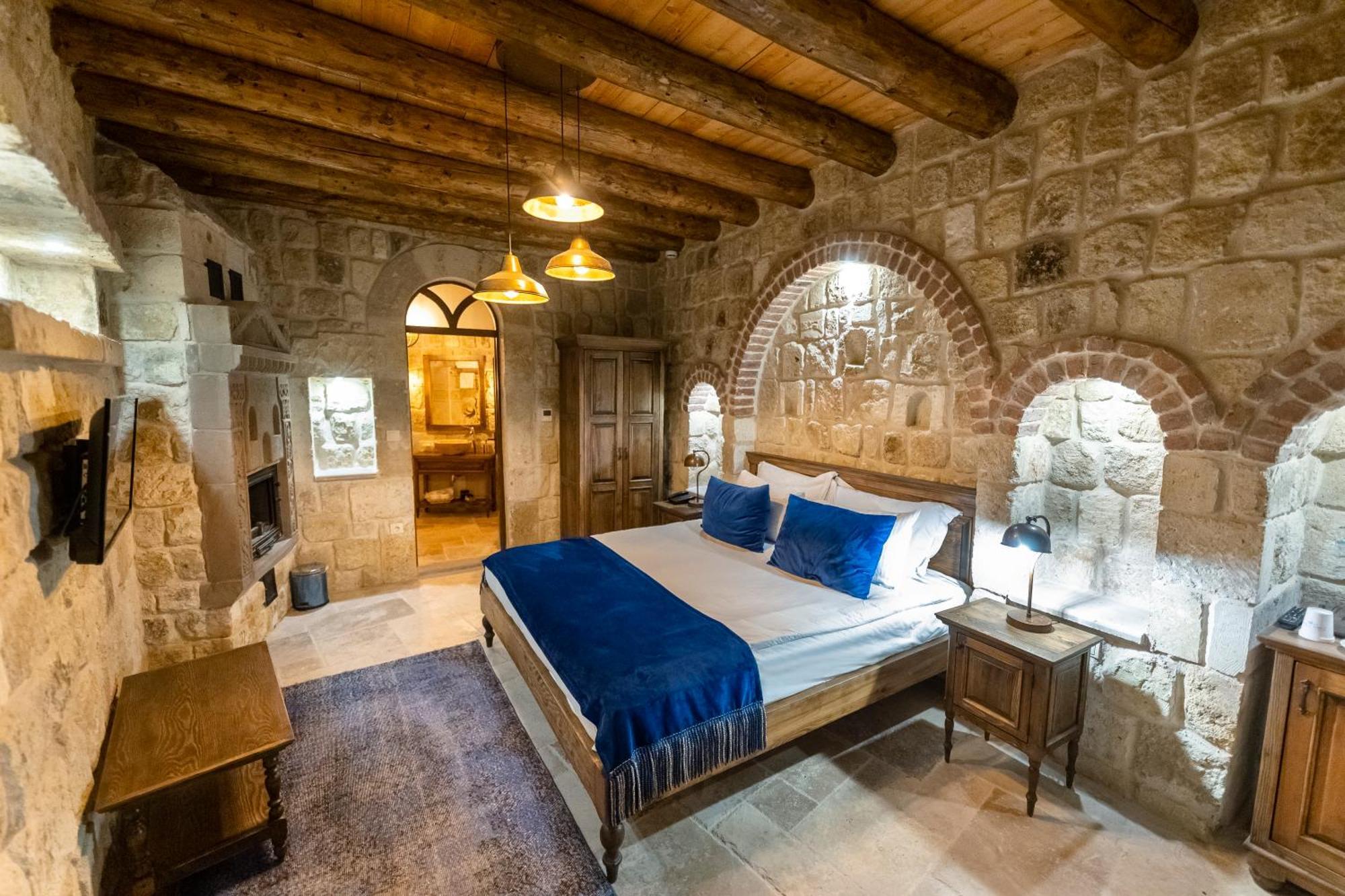 Uerguep Cave Suites エクステリア 写真