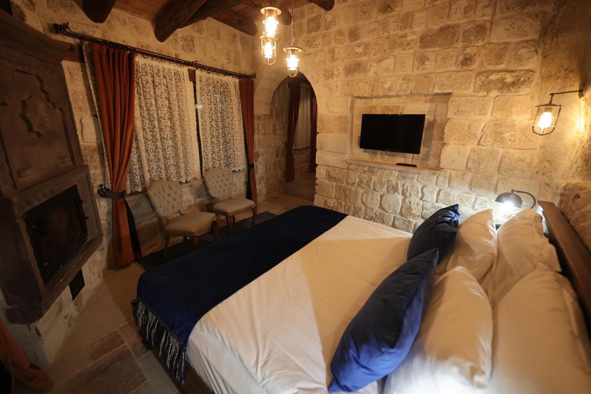 Uerguep Cave Suites エクステリア 写真